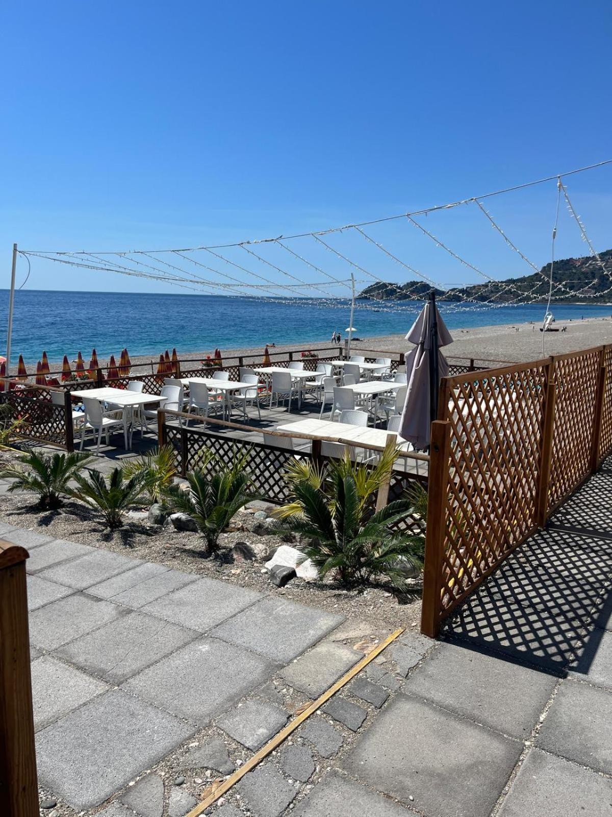 Maniel Beach Hotel يتوجاني المظهر الخارجي الصورة